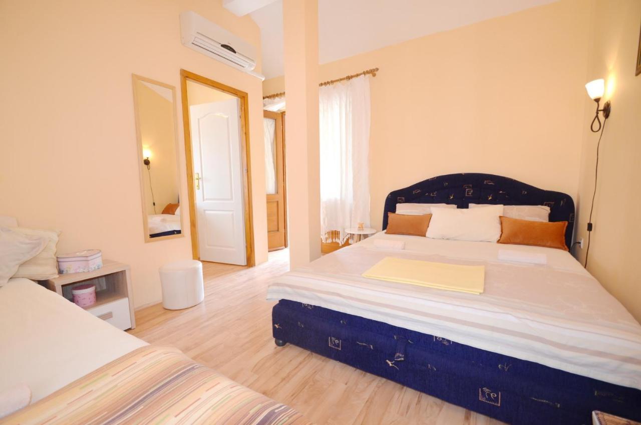 Apartment Romana Tivat Buitenkant foto