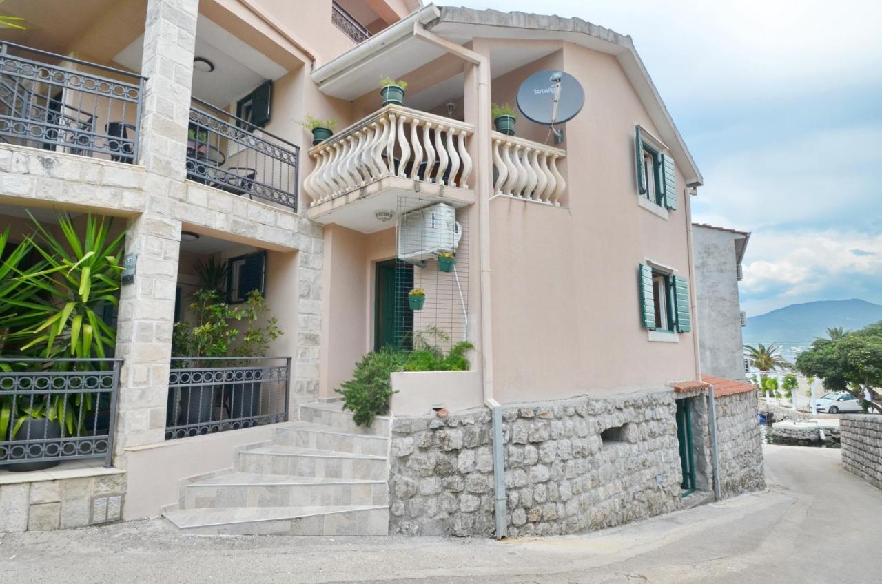 Apartment Romana Tivat Buitenkant foto
